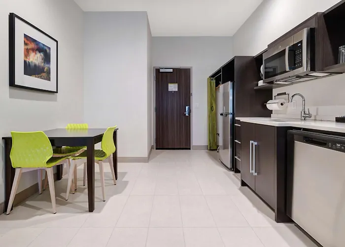 Home2 Suites By Hilton Redding