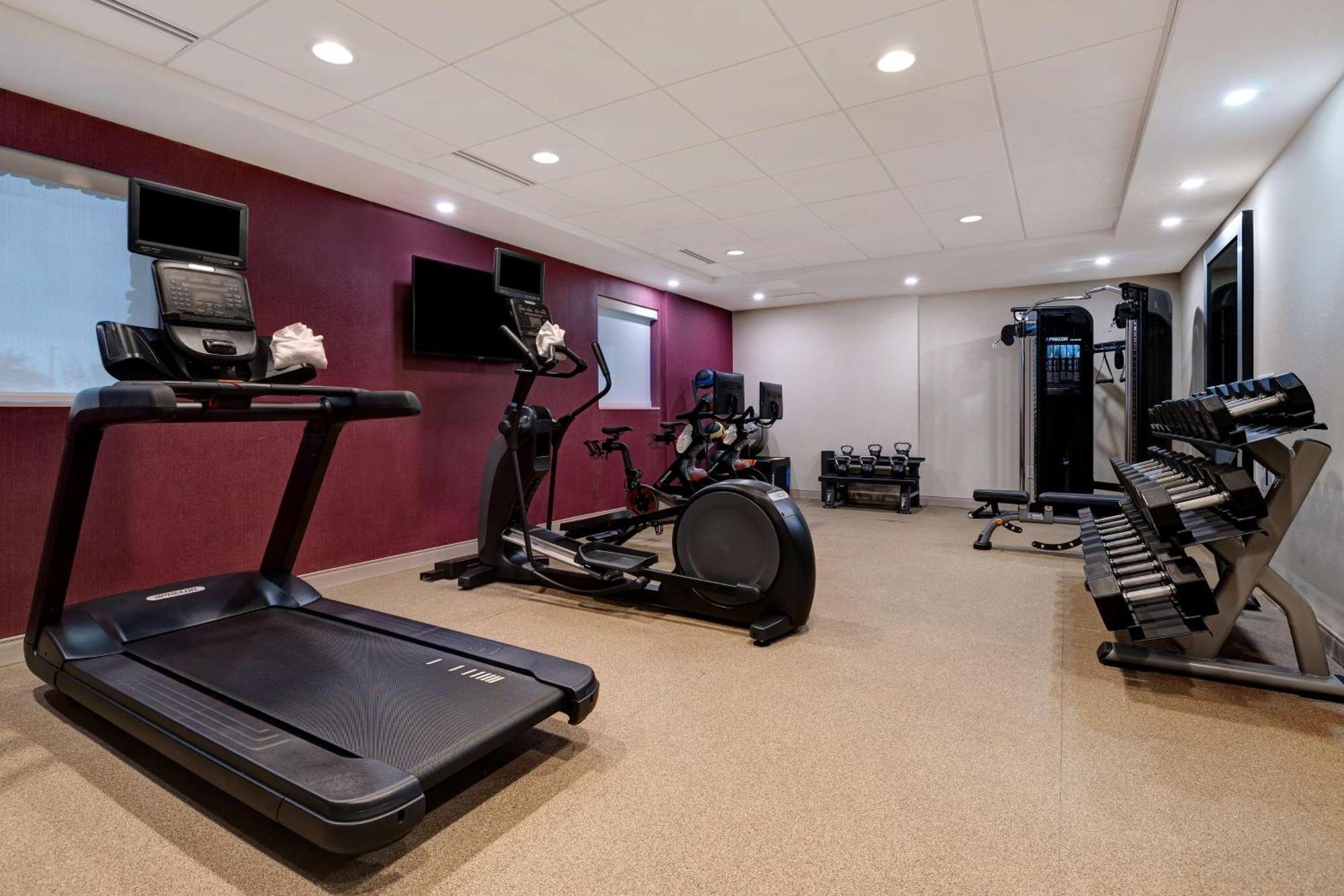 Home2 By Hilton 3* Redding